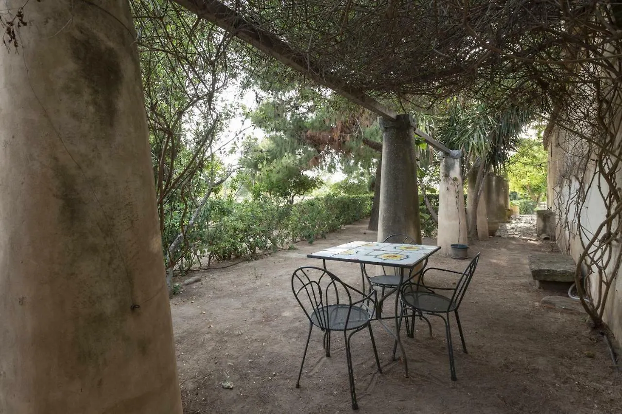 Villa Zottopera - Dimora Di Sicilia Chiaramonte Gulfi 0*,  Italy