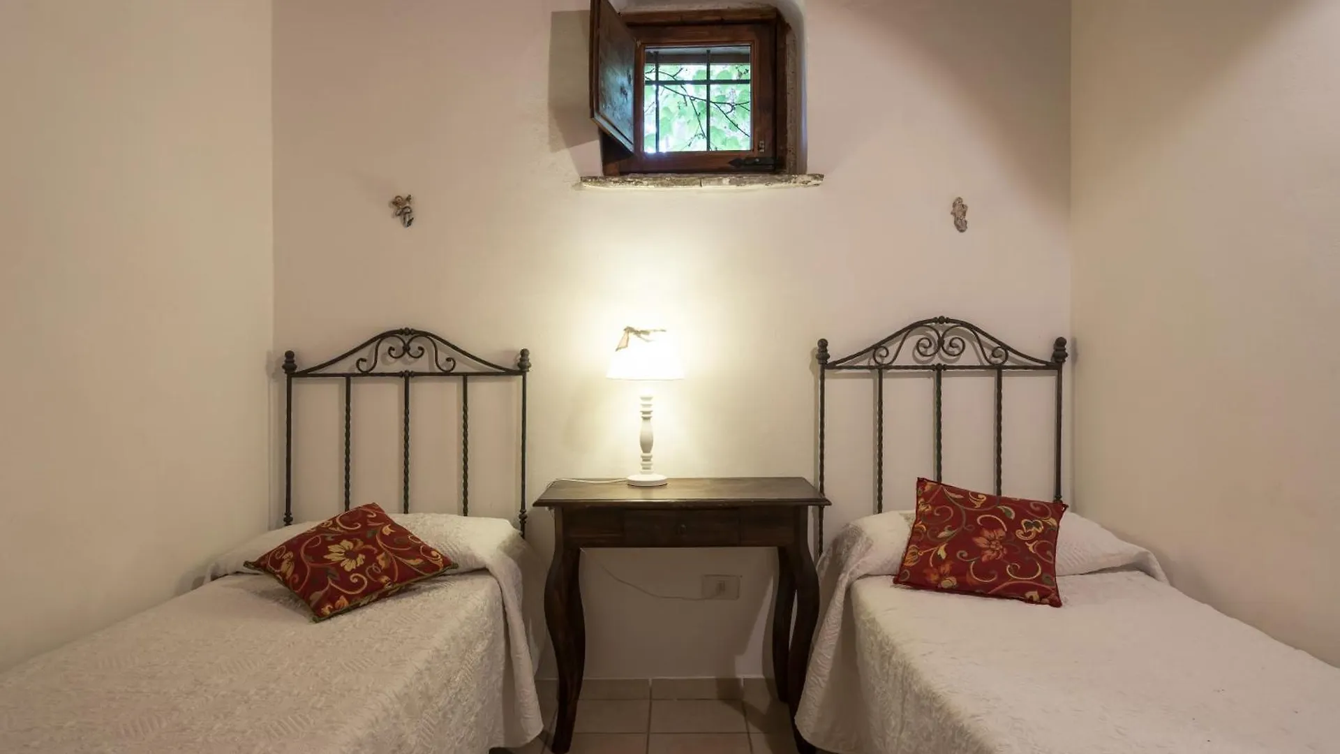 Villa Zottopera - Country Resort Chiaramonte Gulfi Alloggio per agriturismo