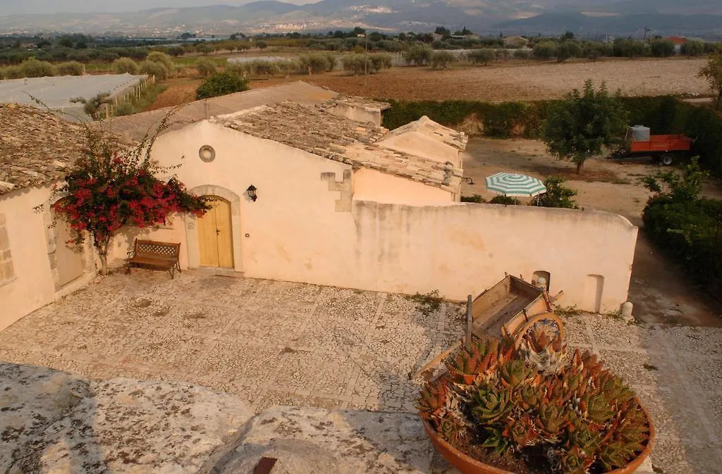 Farm stay Villa Zottopera - Dimora Di Sicilia Chiaramonte Gulfi